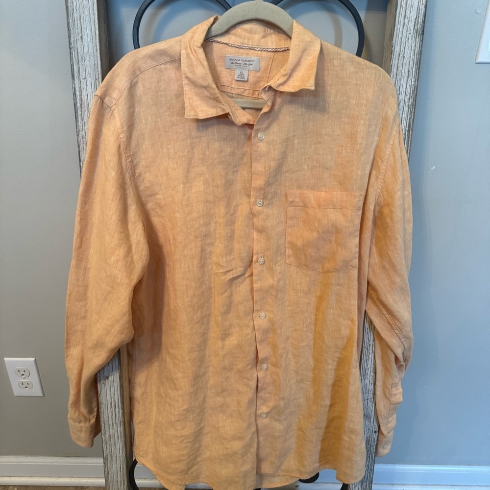 Banana Republic Linen Button Up‎ Shirt Peach Salmon XL Long Sleeve Pocket